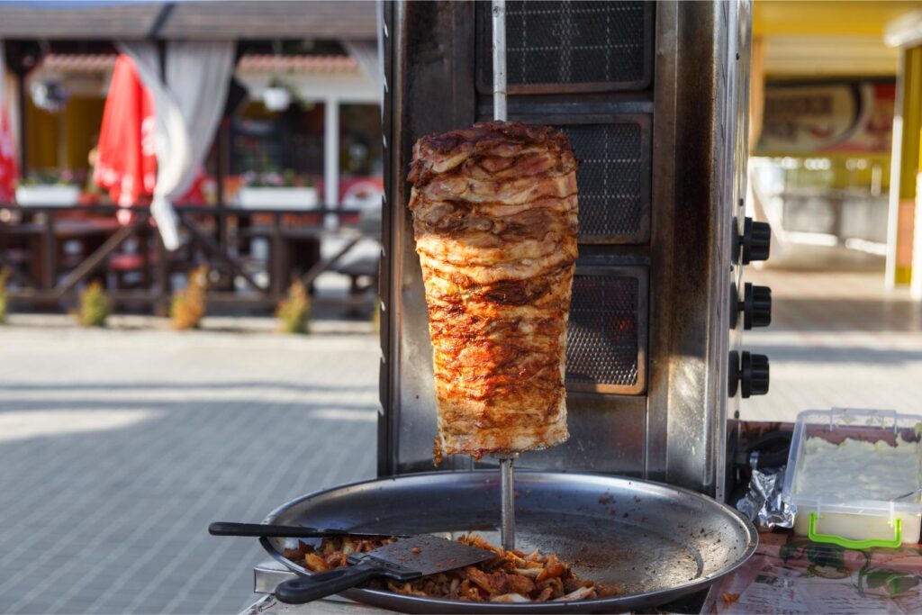 main dishes in jordan shwarma